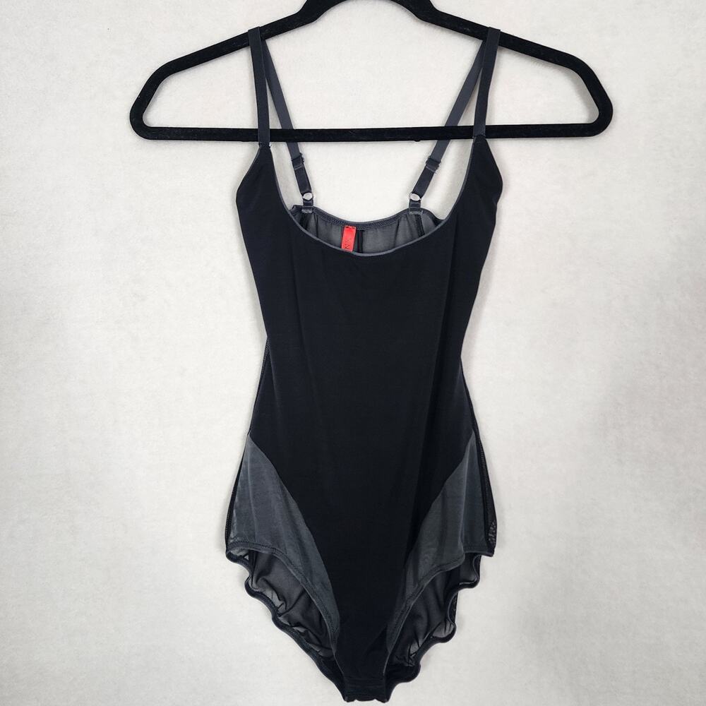EUC SPANX Open-Bust Brief Bodysuit Mesh Back Low Control Cotton Gusset Size M